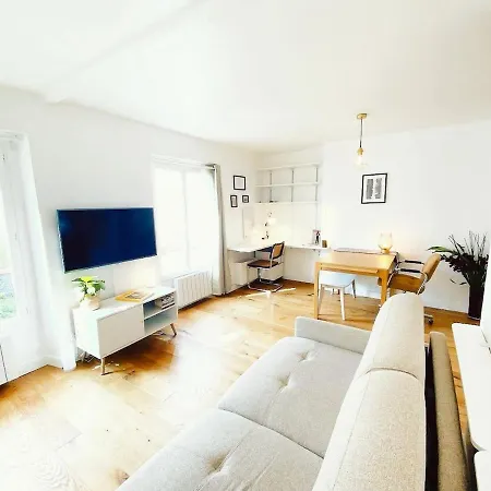 Apartment Au Calme Sur Jardin Tres Bel Lumineux *